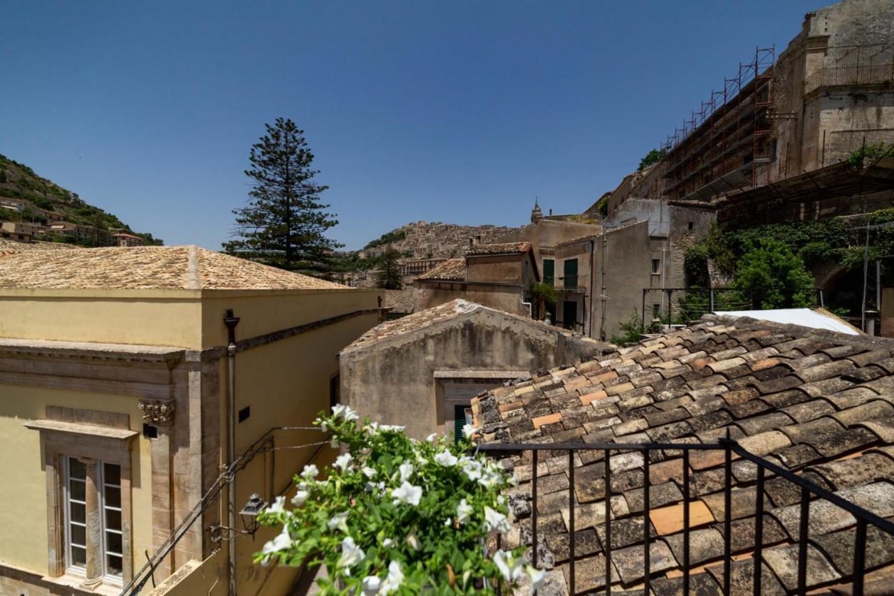 A Casa Di Cassi Hotel Modica Exterior photo